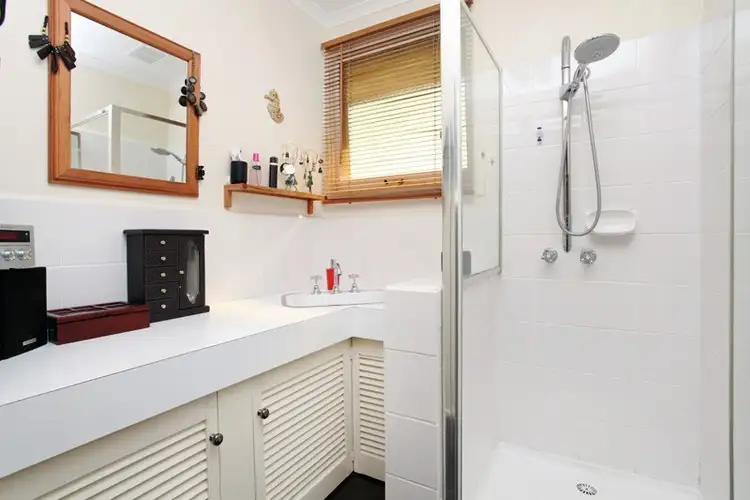 Sixth view of Homely house listing, 16 Dalkeith Avenue, Tullamarine VIC 3043