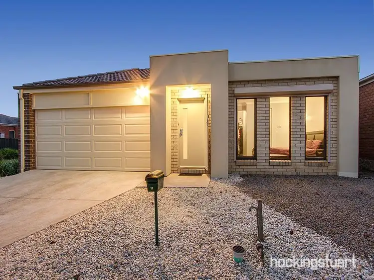 17 Ashgrove Drive, Deer Park VIC 3023