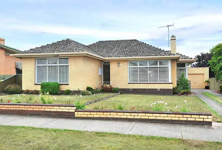 1058 Norman Street, Wendouree VIC 3355