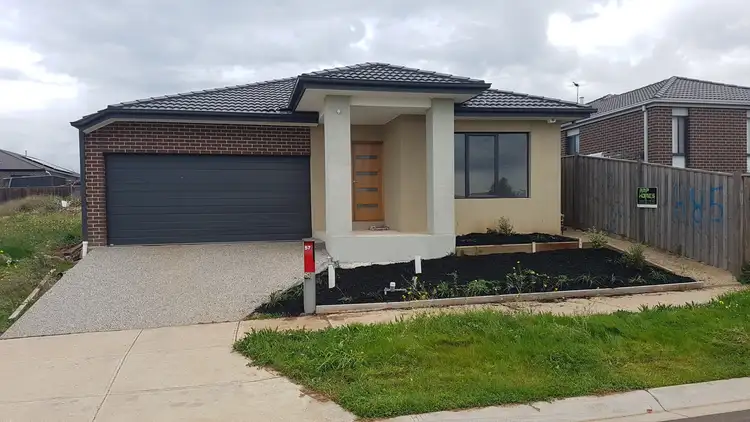 57 Leafy View Esplanade, Melton West VIC 3337