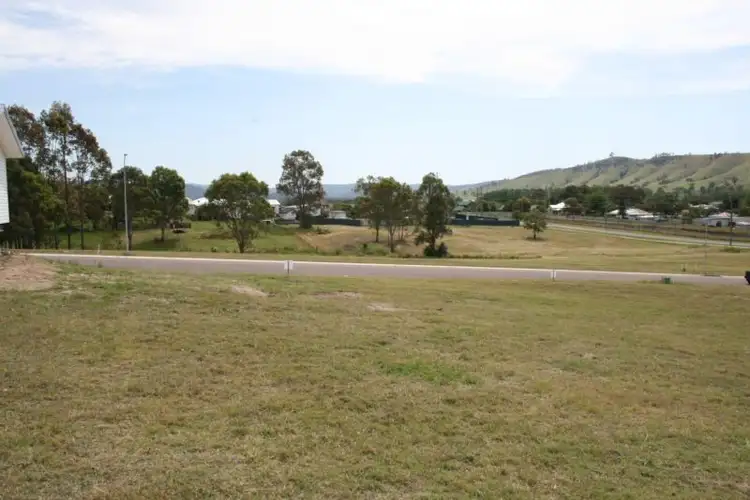 15 Rens Street, Dungog NSW 2420