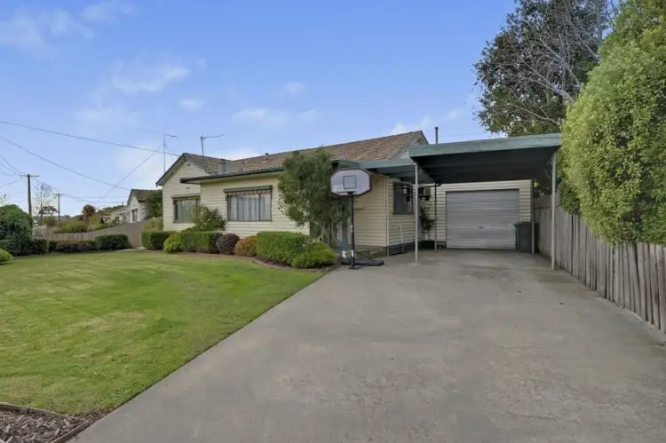Fifth view of Homely house listing, 32 Doyne Crescent, Traralgon VIC 3844