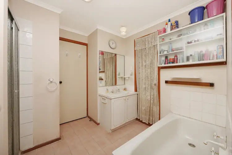 Fourth view of Homely house listing, 8 Trevena Close, Rowville VIC 3178