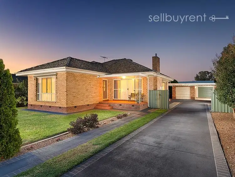 2 WOODLAND STREET, Wodonga VIC 3690