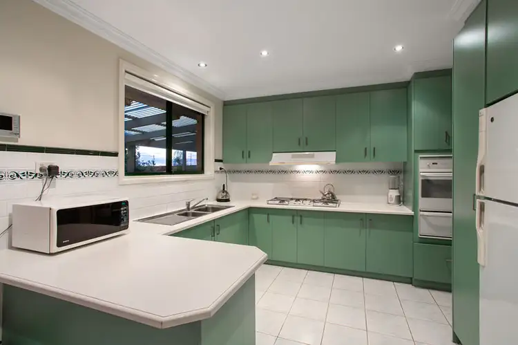 Second view of Homely house listing, 5 Kiwi Retreat, Keilor Downs VIC 3038