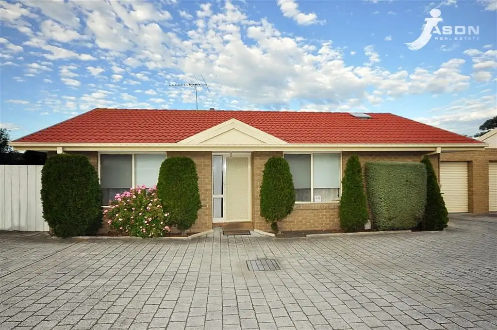 Main view of Homely unit listing, 6/2-4 Gordon Street, Tullamarine VIC 3043