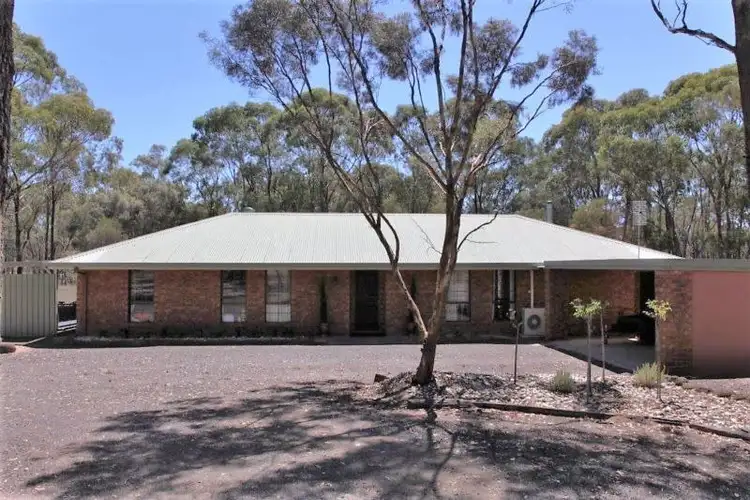 39 Ridge Road, Junortoun VIC 3551