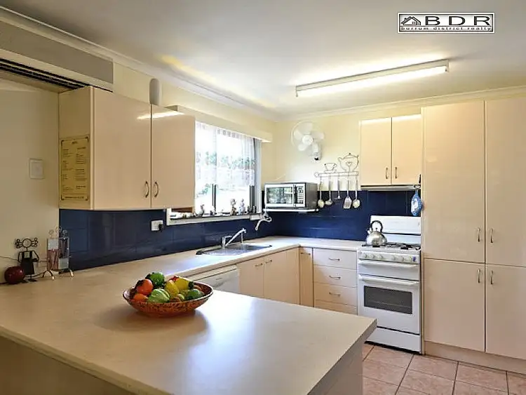 18 Maria Street, Howard QLD 4659