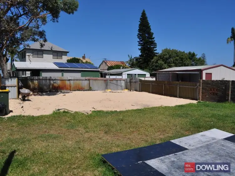 1 North Street, Stockton NSW 2295