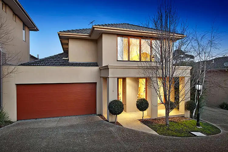 2/8-10 Malcolm Crescent, Doncaster VIC 3108