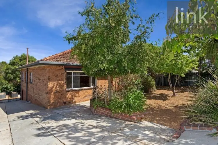 251 Bernhardt Street, East Albury NSW 2640