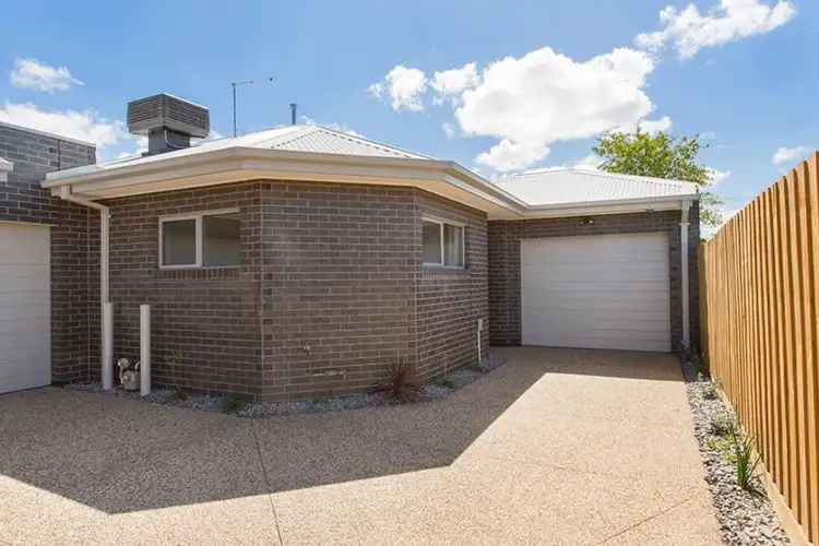 3/34 Cyclamen Avenue, Altona North VIC 3025