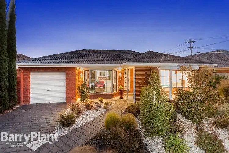 25 Hoddle Way, Altona Meadows VIC 3028