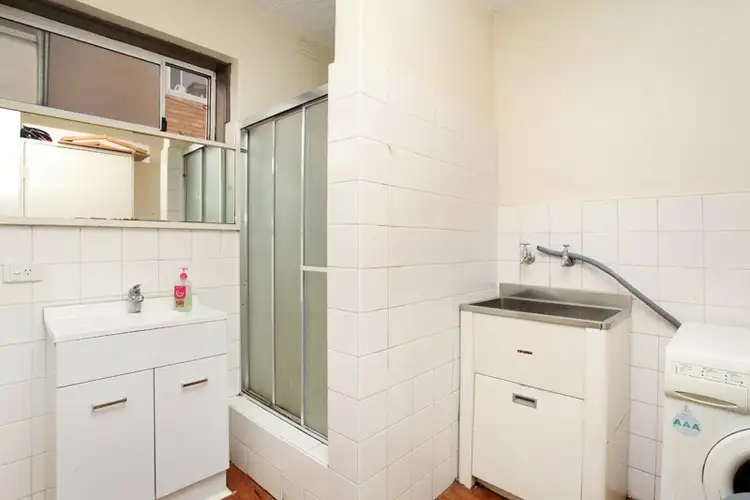Fifth view of Homely unit listing, 17/5 Lewis Street, Kingsville VIC 3012