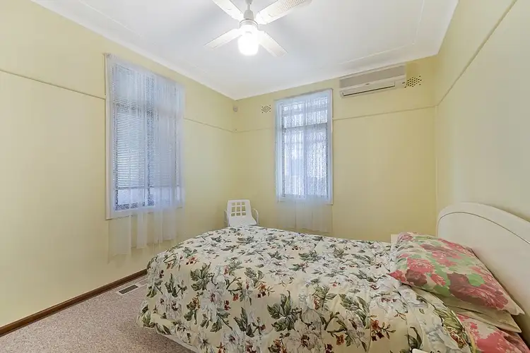 Sixth view of Homely house listing, 16 Faye Street, Seven Hills NSW 2147