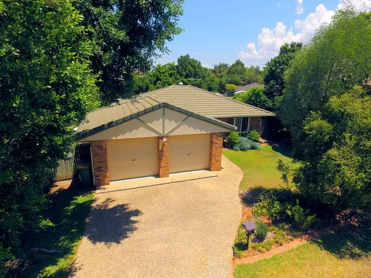 33 Queen Elizabeth Drive, Eatons Hill QLD 4037
