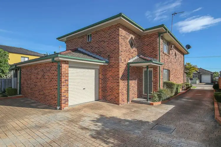 Main view of Homely townhouse listing, 2/2 Hall Street, Merewether NSW 2291
