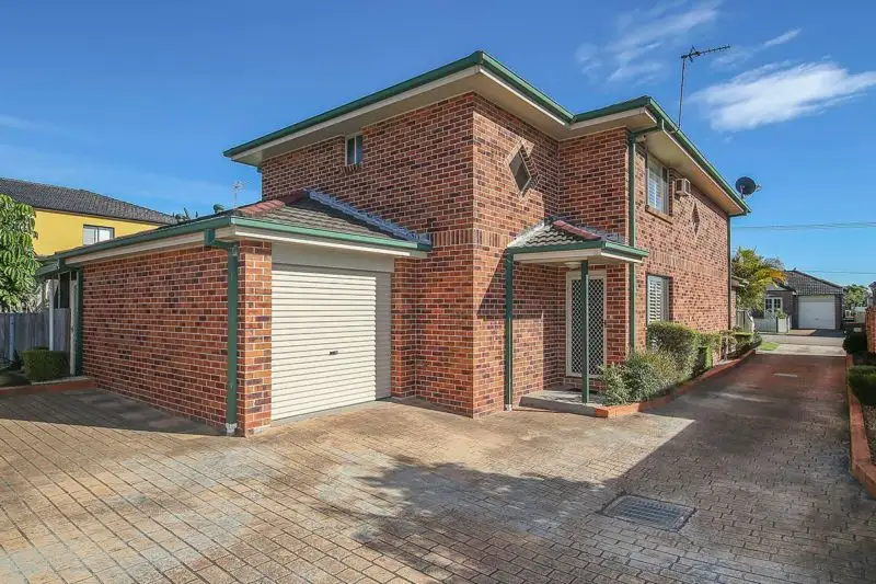 Main view of Homely townhouse listing, 2/2 Hall Street, Merewether NSW 2291