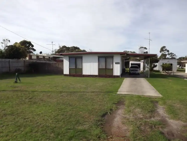 14 CASSIA STREET, Cape Paterson VIC 3995