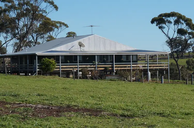 861 Dale Kokeby Road, Brookton WA 6306