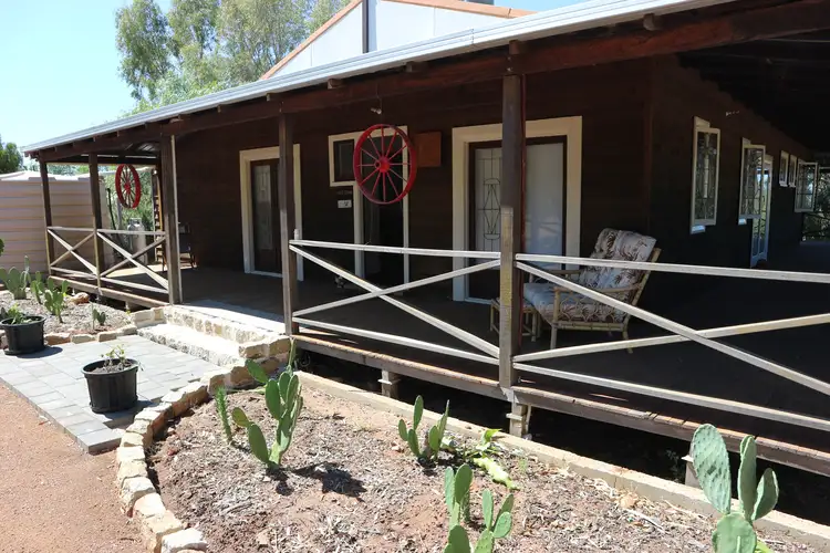 173 North road, York WA 6302