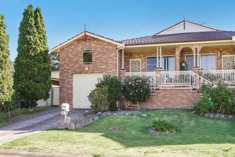 3 Tinobah Place, Maryland NSW 2287