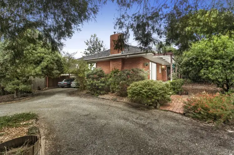 Second view of Homely house listing, 2 Wesley Court, Croydon VIC 3136