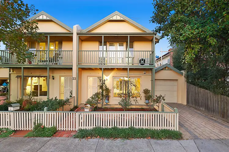 2/22 Bolton Street, Spotswood VIC 3015