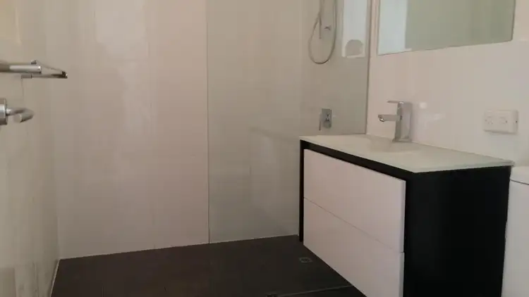 Fourth view of Homely apartment listing, 562 Little Bourke Street, Melbourne VIC 3000