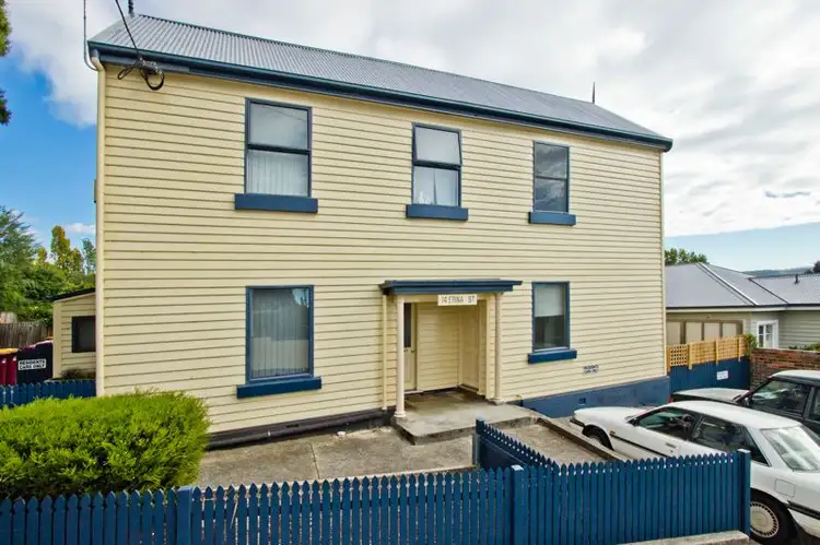 14 Erina Street