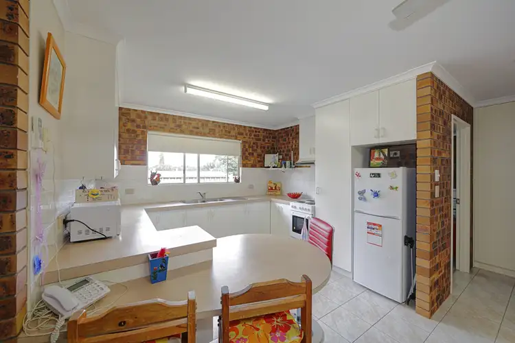 Sixth view of Homely unit listing, 2/5 CEVN STREET, Childers QLD 4660