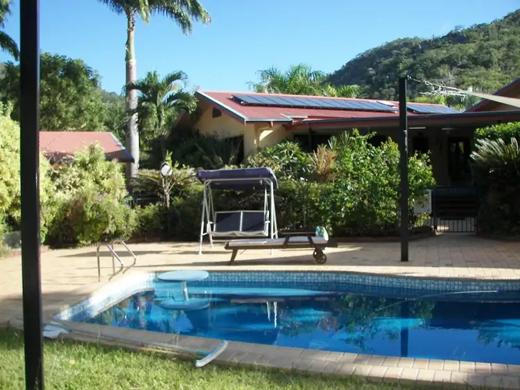 85-87 Swensen Street, Horseshoe Bay QLD 4819