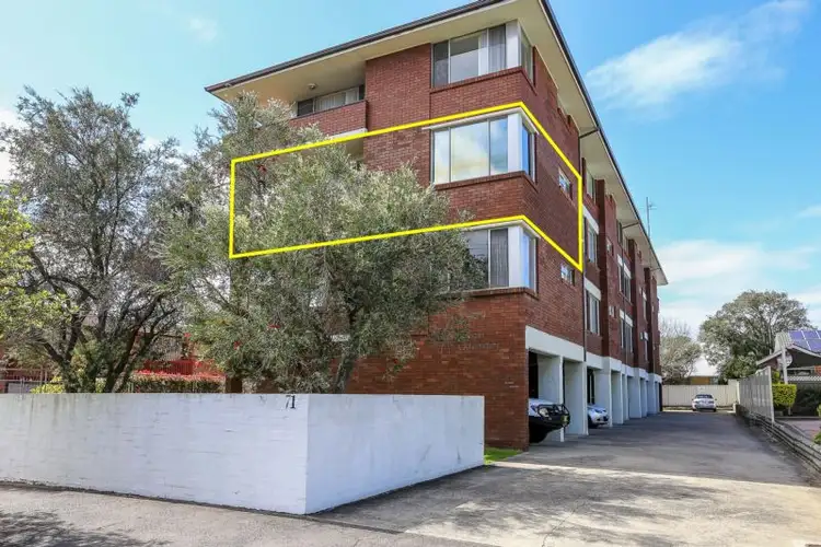 Main view of Homely house listing, 2/71 Dawson Street, Cooks Hill NSW 2300