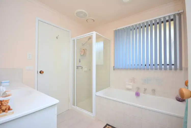 Fourth view of Homely house listing, 8 Valonia Court, Craigieburn VIC 3064