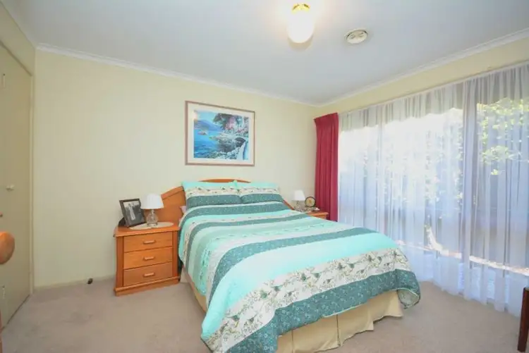 Seventh view of Homely house listing, 8 Valonia Court, Craigieburn VIC 3064
