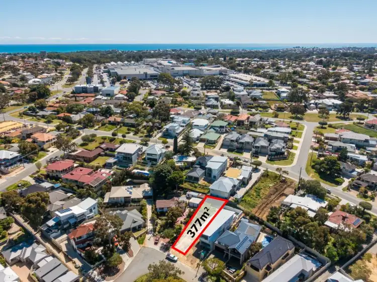 23A Bartlett Crescent, Karrinyup WA 6018