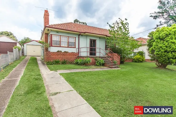 8 Davis Avenue, Wallsend NSW 2287