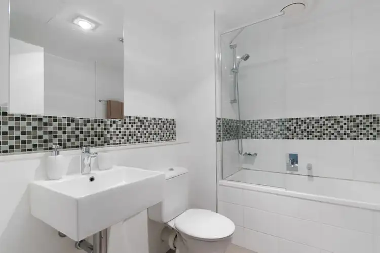 Sixth view of Homely apartment listing, 210/100 Plenty Road, Preston VIC 3072