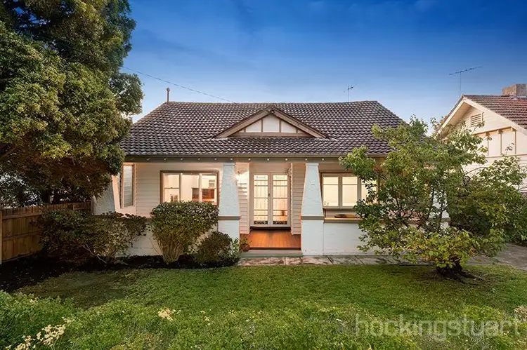 8 Dalmor Avenue, Ormond VIC 3204