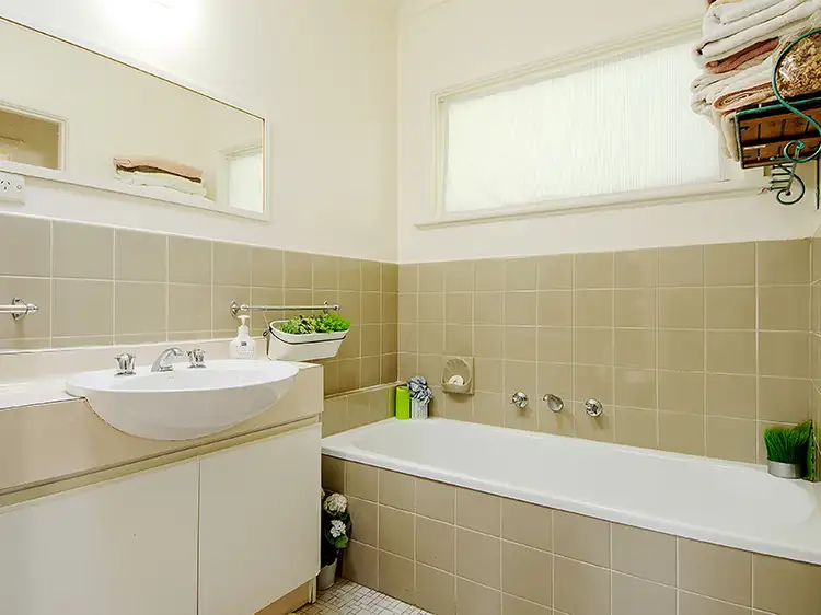 Fourth view of Homely unit listing, 6/20A Laburnum Street, Blackburn VIC 3130