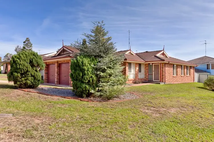 25 Ferntree Close, Glenmore Park NSW 2745