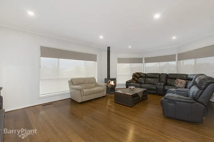 Sixth view of Homely house listing, 7 John Joseph Court, Narre Warren North VIC 3804