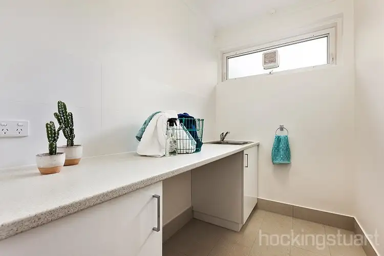 Sixth view of Homely apartment listing, 2/24 Thomas Street, Brighton East VIC 3187