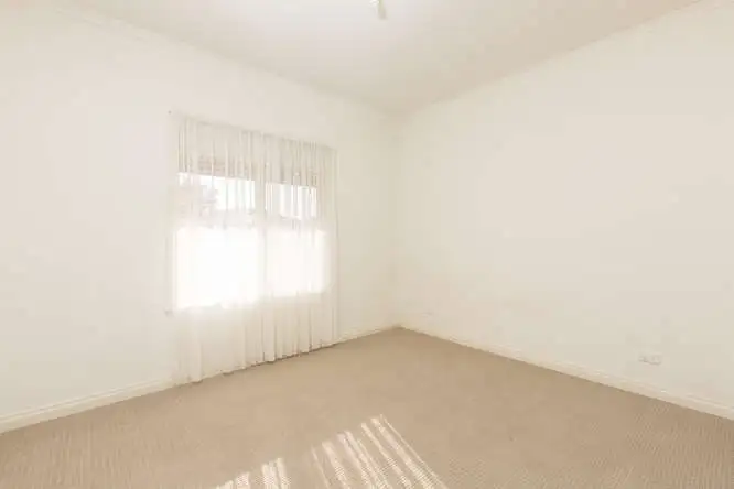 Sixth view of Homely house listing, 2 Ontario Park Drive, Mildura VIC 3500