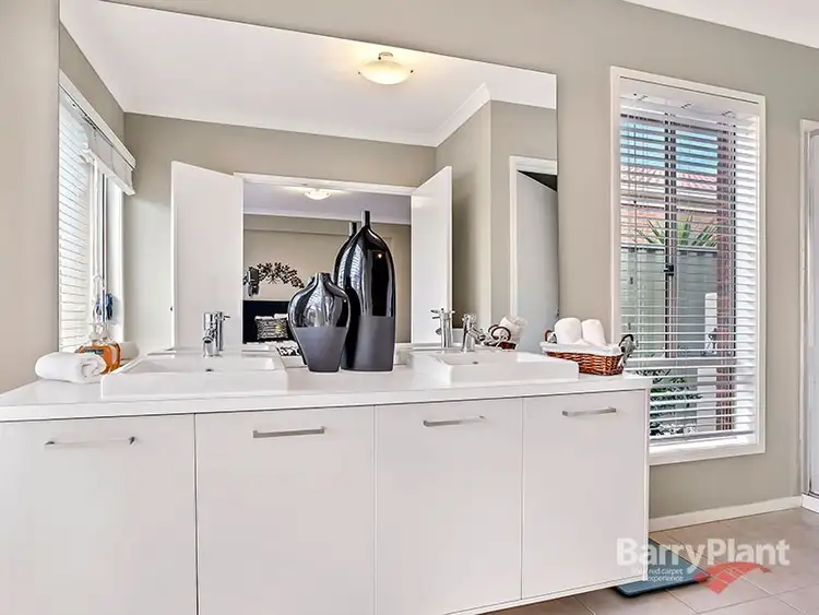 Seventh view of Homely house listing, 33 Orana Street, Wyndham Vale VIC 3024