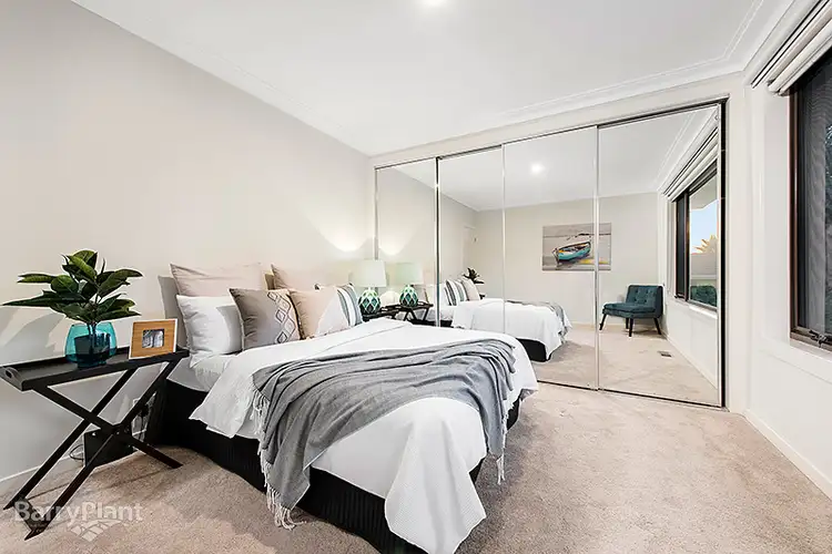 Fifth view of Homely unit listing, 1/3 Emerald Street, Mount Waverley VIC 3149