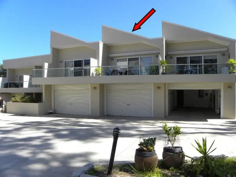 Main view of Homely townhouse listing, 2/14 Goonawarra Drive, Cudmirrah NSW 2540