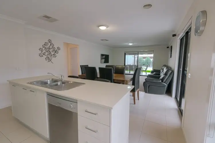 Fifth view of Homely house listing, 16 O'Neill Court, Epsom VIC 3551