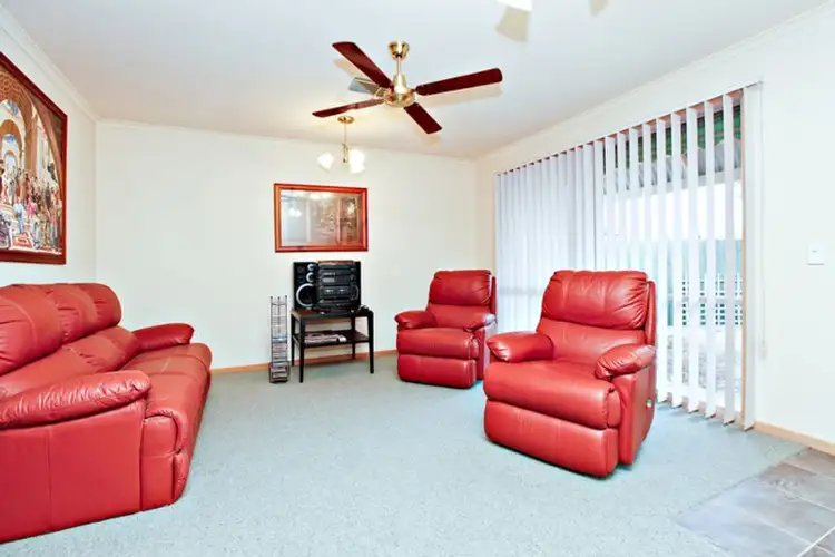 Second view of Homely house listing, 3 Robert Lyall Place, Hoppers Crossing VIC 3029