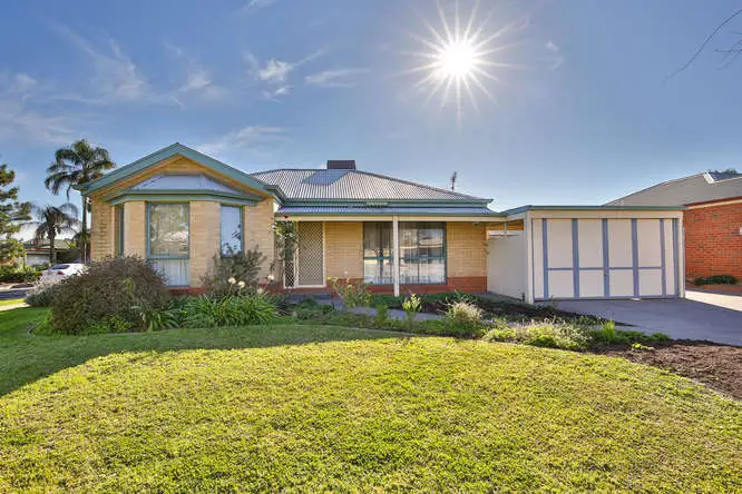 1 Dampier Crescent, Mildura VIC 3500